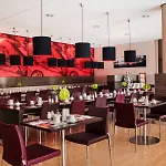 מלון Intercityhotel 4*
