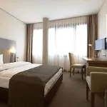 Intercityhotel מלון