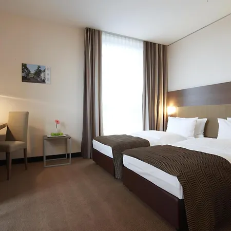 曼海姆城际酒店 4* 曼海姆