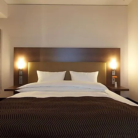 Intercityhotel 4*