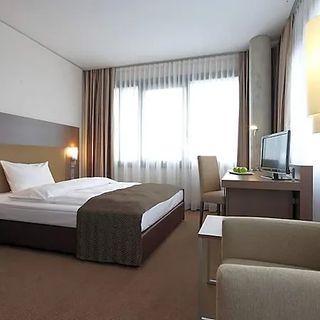Intercityhotel 4*