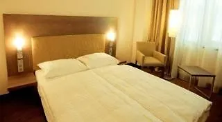 曼海姆城际酒店 4* 曼海姆