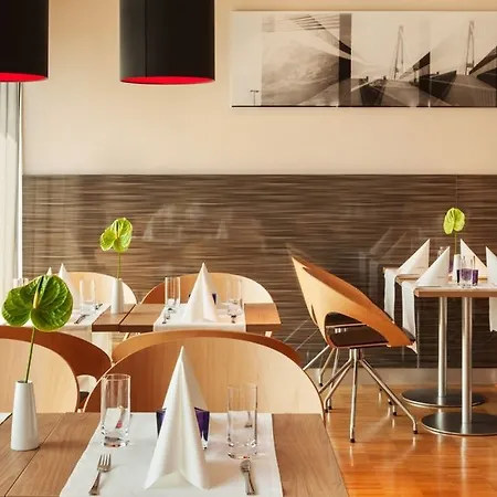 Intercityhotel Hotel
