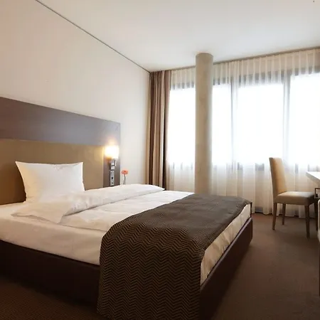Intercityhotel 4*