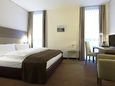 曼海姆城际酒店 4* 曼海姆