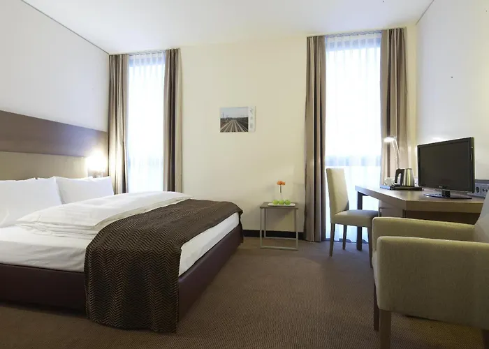 Intercityhotel 4*