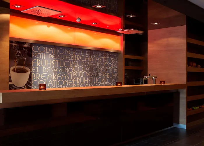 Intercityhotel Hotel 4*