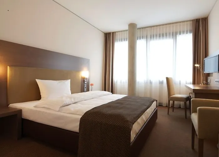 Intercityhotel 4*