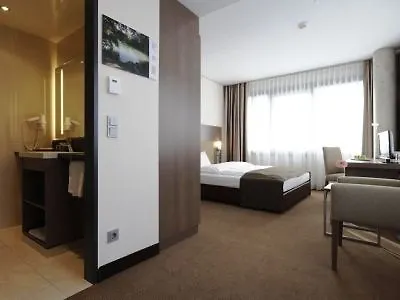 Intercityhotel 4*